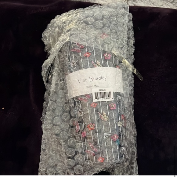 NWT Vera Bradley Itsy Ditsy travel mug - Picture 4 of 6